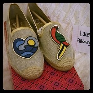Tory Burch Espadrilles size 7 Parrot